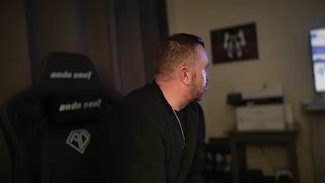 Ty lerDavid online show from April 25, 2026, 10:40 pm