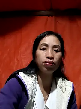 misa 00 online show from October 24, 2025, 2:27 pm