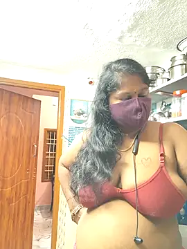 bakyasree143 online show from February 16, 2026, 8:40 pm