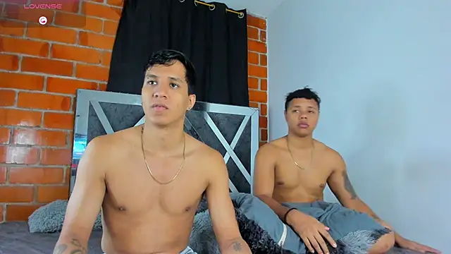 Robertmiller21 online show from February 12, 2026, 12:32 am