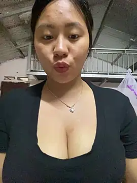 maianhcute online show from May 23, 2026, 12:53 am