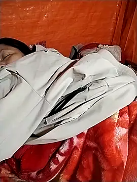 venu00 online show from November 21, 2025, 3:11 pm