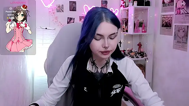 Morana Batt online show from July 25, 2026, 1:57 am