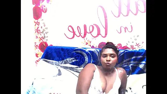 Snapshot of indianmystica694u chatting on October 10, 2025, 8:04 am indianmystica694u online show from October 10, 2025, 8:04 am