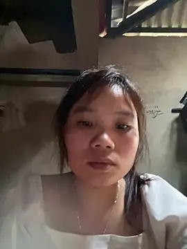 Ngoc-bbi online show from March 27, 2026, 8:37 am