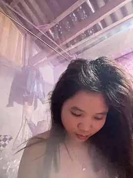 Ngoc-bbi online show from May 20, 2026, 3:53 pm