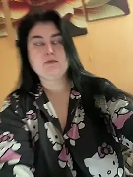 DazzzlingDame online show from April 12, 2026, 12:08 pm