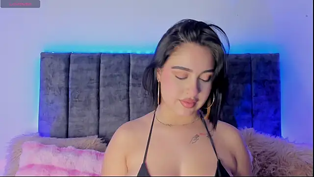 AnaLevii online show from April 1, 2026, 5:31 am