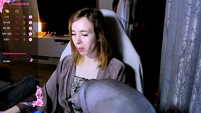 ZoyaMill online show from April 23, 2026, 6:53 am