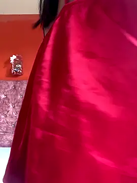 SweetSophie26 online show from December 2, 2025, 2:52 pm