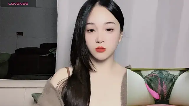 woaiqinqin online show from November 30, 2025, 4:19 pm