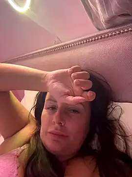 Snapshot of nightingale27 chatting on September 24, 2025, 9:32 pm nightingale27 online show from September 24, 2025, 9:32 pm