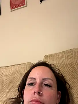 Snapshot of nightingale27 chatting on September 16, 2025, 7:48 pm nightingale27 online show from September 16, 2025, 7:48 pm