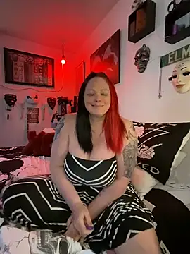 voorheesgirl online show from April 14, 2026, 12:15 am