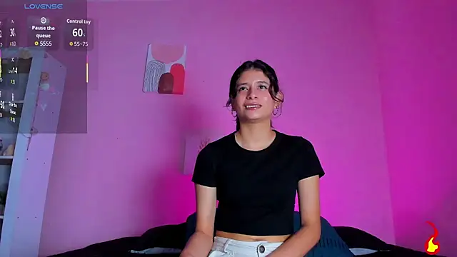 Georgina Ferri  online show from November 25, 2025, 5:13 pm