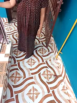 Snapshot of Aaradhya_Sharma chatting on October 17, 2025, 11:12 am Aaradhya Sharma online show from October 17, 2025, 11:12 am