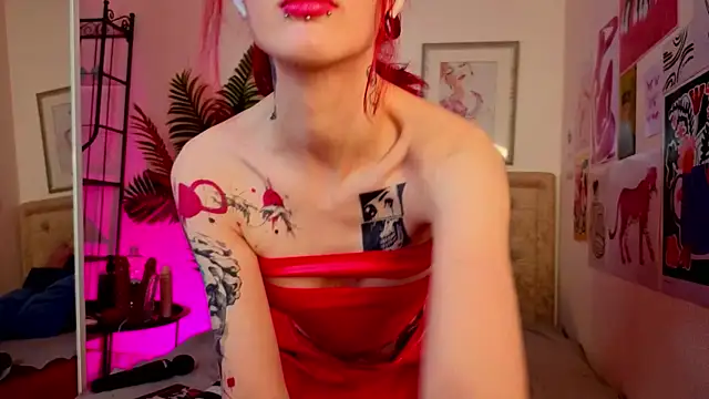 GinaSpicey online show from July 26, 2026, 12:50 am