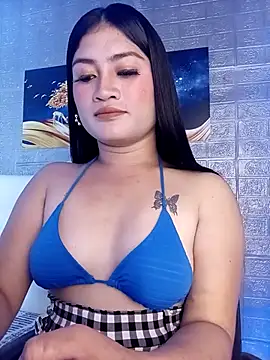 Snapshot of Naughtyalina2 chatting on February 11, 2026, 1:27 am Naughtyalina2 online show from February 11, 2026, 1:27 am