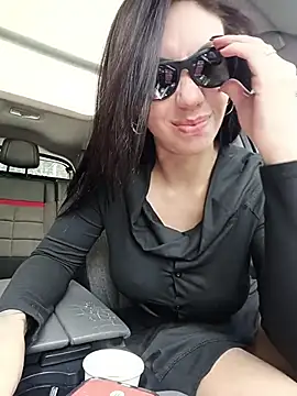 Sarahlove 90 online show from February 26, 2026, 5:46 pm