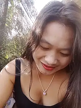 lusy-bae online show from October 23, 2025, 1:15 am