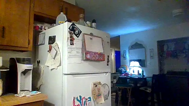 ScrawburryBBW online show from November 5, 2025, 4:26 am