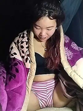 lylylove online show from January 11, 2026, 9:11 pm