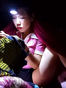 Ngocmi909 online show from January 14, 2026, 1:37 pm