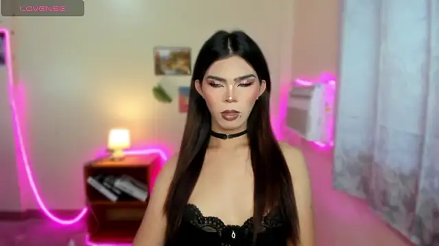 dianne swift online show from November 25, 2025, 3:07 am