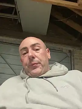 Richmcgee online show from March 12, 2026, 8:24 pm