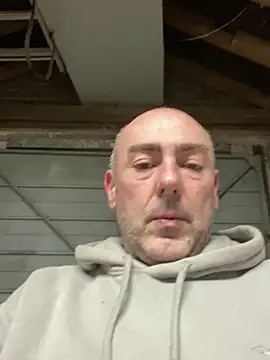 Richmcgee online show from February 26, 2026, 8:31 pm