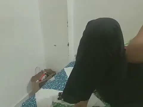 Vaani Singha online show from February 17, 2026, 4:04 pm