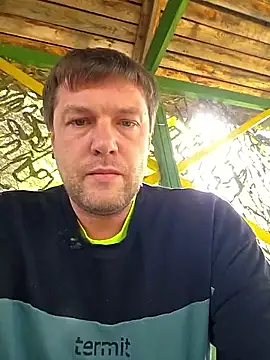 Snapshot of ZeoNVi chatting on April 13, 2026, 4:16 am ZeoNVi online show from April 13, 2026, 4:16 am