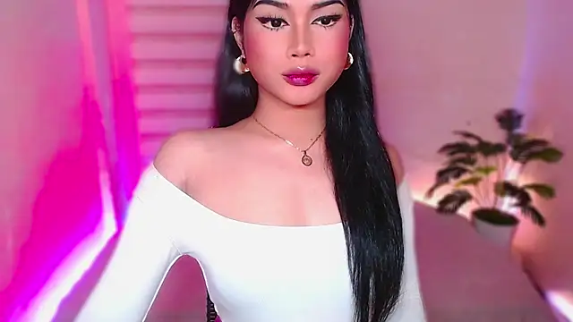 MissRumi Hunter online show from May 20, 2026, 10:40 pm
