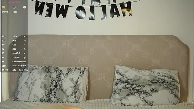 SunAndLuna  online show from October 20, 2025, 5:35 pm