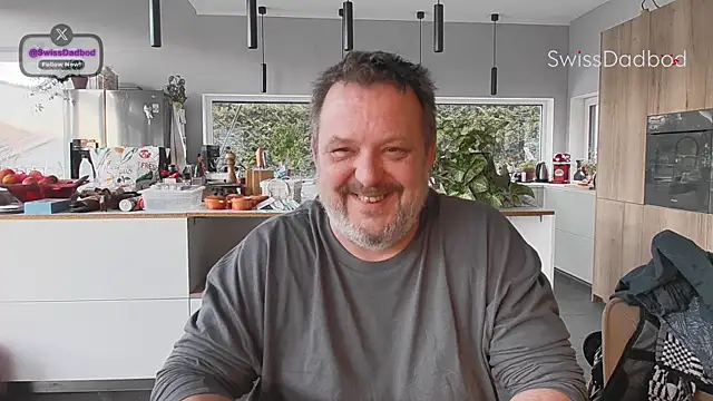SwissDadbod online show from December 18, 2025, 3:05 pm