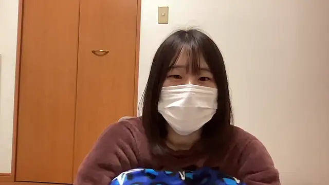 Snapshot of nuu_u chatting on March 4, 2026, 2:58 pm nuu u online show from March 4, 2026, 2:58 pm