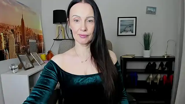 Velvet Jasmine online show from February 4, 2026, 6:41 am