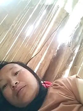 Snapshot of miss-su chatting on April 2, 2026, 5:25 am miss-su online show from April 2, 2026, 5:25 am