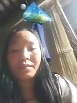 Snapshot of miss-su chatting on April 15, 2026, 1:48 pm miss-su online show from April 15, 2026, 1:48 pm