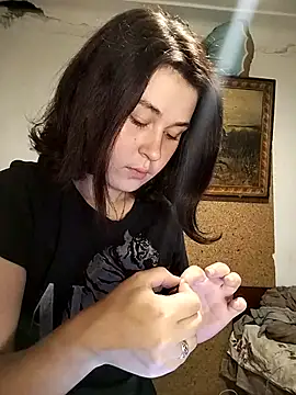 ToryTayler online show from June 25, 2026, 9:09 pm