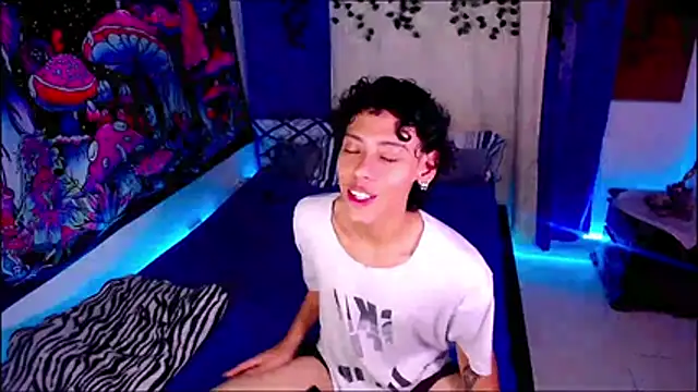 Thedoll ethan7 online show from March 6, 2026, 3:23 am