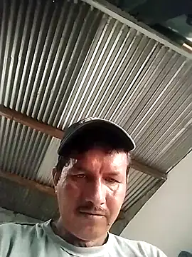 Snapshot of colombiano198720 chatting on October 14, 2025, 12:50 pm colombiano198720 online show from October 14, 2025, 12:50 pm