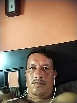 Snapshot of colombiano198720 chatting on September 19, 2025, 7:29 pm colombiano198720 online show from September 19, 2025, 7:29 pm