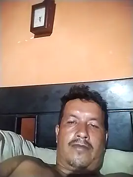 Snapshot of colombiano198720 chatting on September 23, 2025, 12:06 am colombiano198720 online show from September 23, 2025, 12:06 am