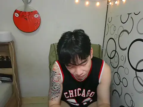 moaman190 online show from November 24, 2025, 2:28 pm