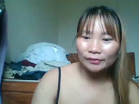 Snapshot of Mainay0033 chatting on September 25, 2025, 9:15 am Mainay0033 online show from September 25, 2025, 9:15 am