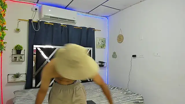 Snapshot of jacks_miller7 chatting on September 22, 2025, 9:43 pm jacks miller7 online show from September 22, 2025, 9:43 pm