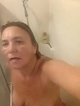 Bored Grandma online show from November 7, 2025, 6:18 am