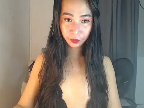 Snapshot of urblk_baby chatting on September 22, 2025, 12:11 pm urblk baby online show from September 22, 2025, 12:11 pm