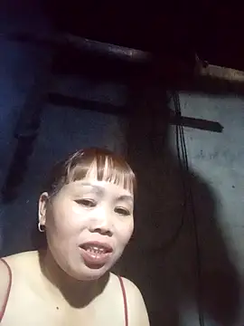  YooY  online show from November 4, 2025, 12:31 pm